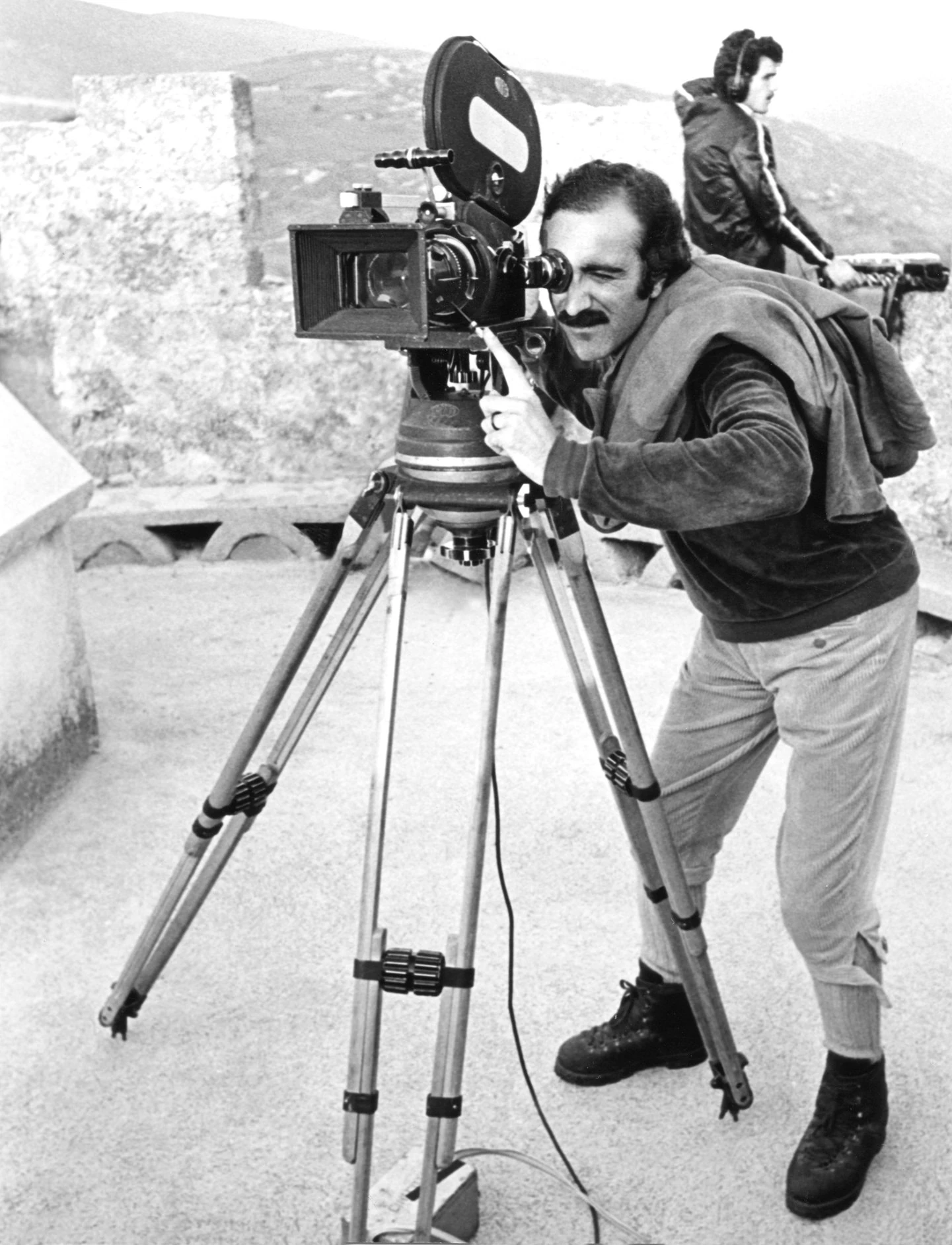 La macchina da presa durante le riprese, 1975