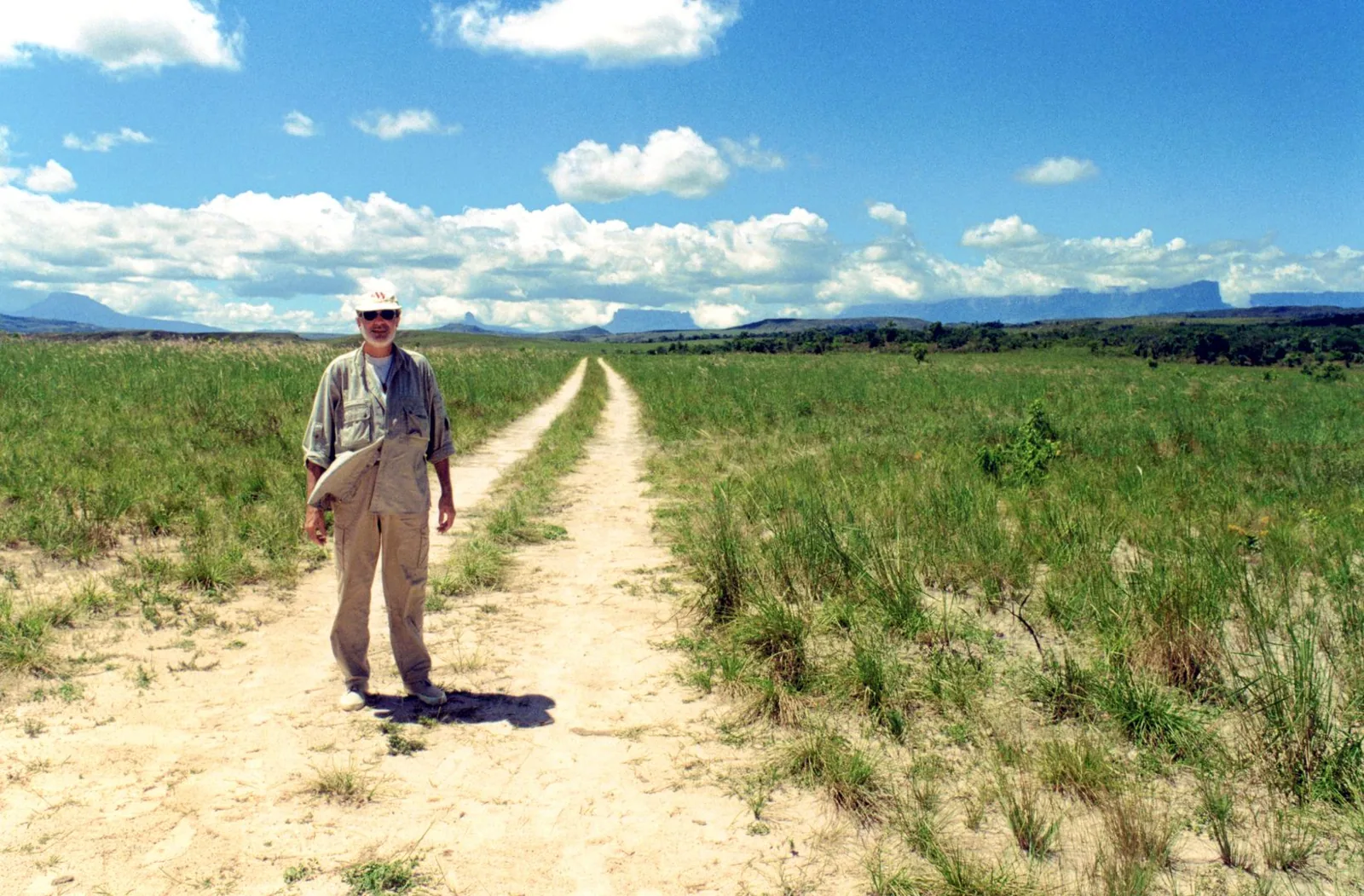 1998 Gran Sabana Venezuelana – sullo sfondo i Tepui